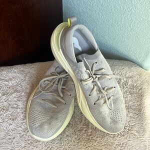 Sorel athletic shoes